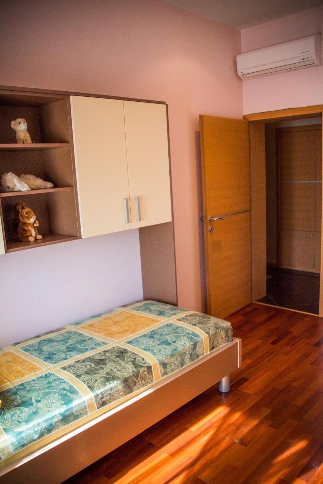 Hotel Barbaric เมจูโกเรีย ภายนอก รูปภาพ